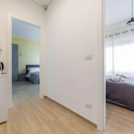 Al Teatro Guest house