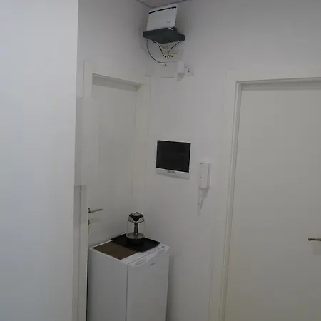 Al Teatro Guest house