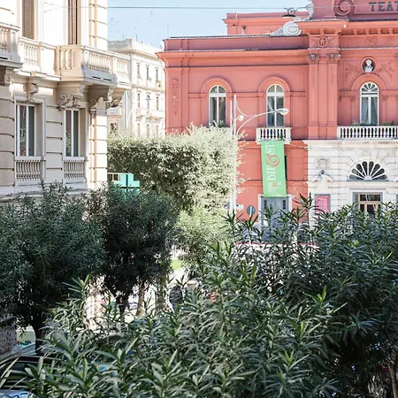 Al Teatro Gæstehus 4*